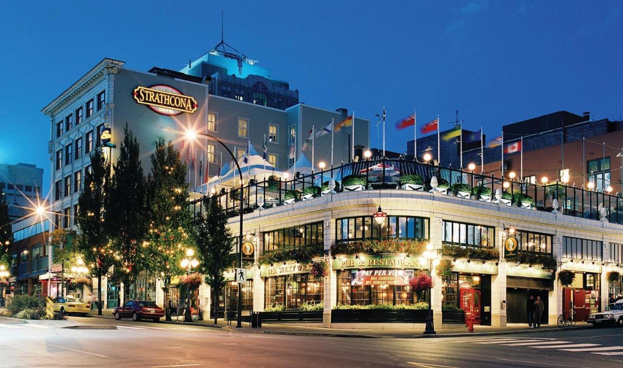 Waterfalls Hotel - Suite In Falls Downtown With Pool Victoria Exterior foto
